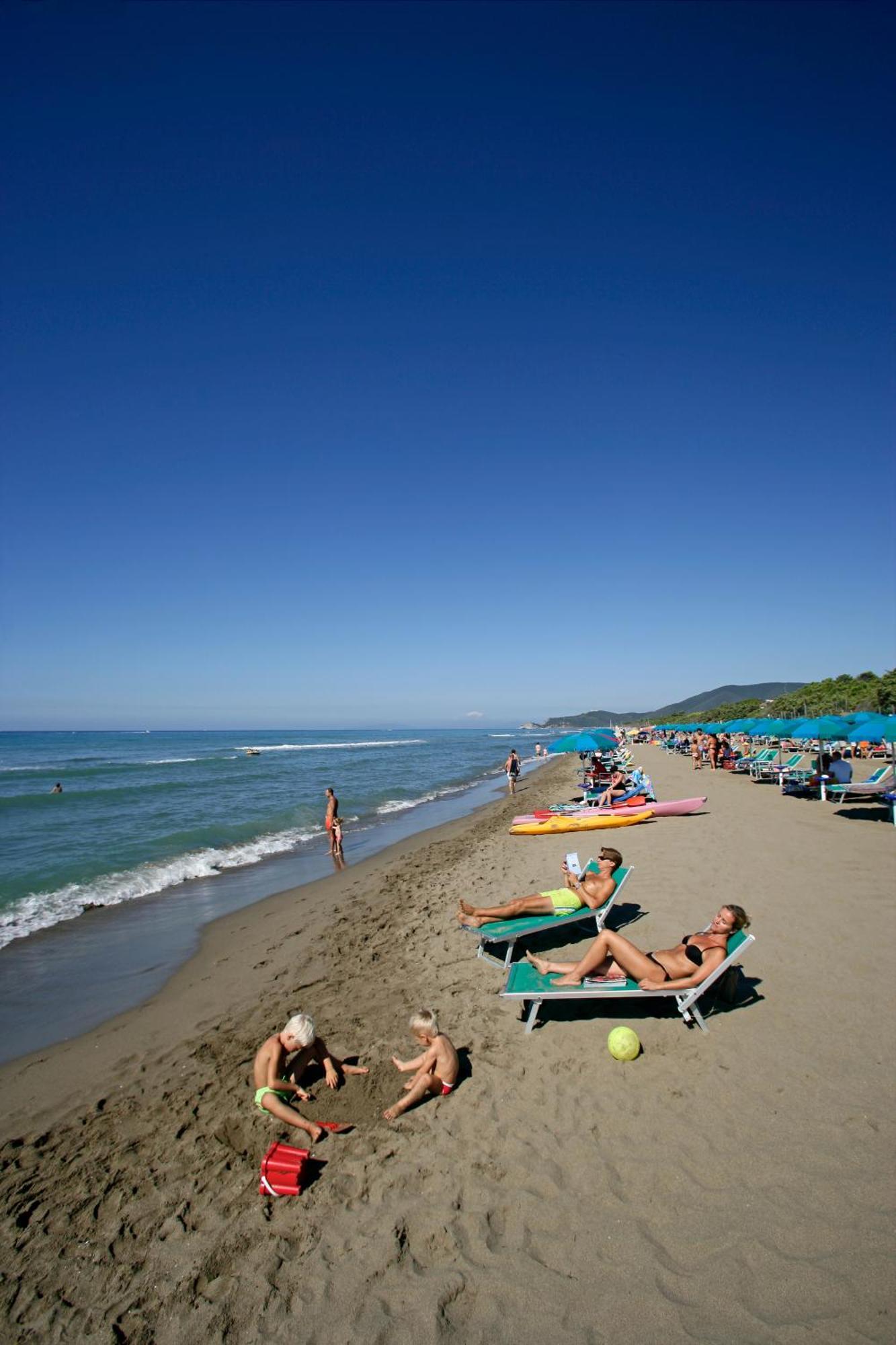 Camping Maremma Sans Souci Hotell Castiglione della Pescaia Exteriör bild